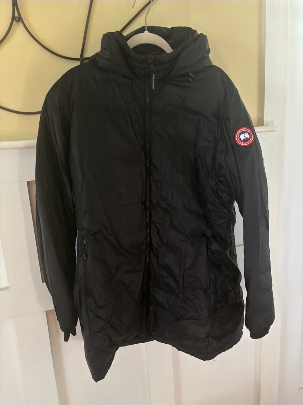 Black Hooded Puffer Canada Goose Jacket
